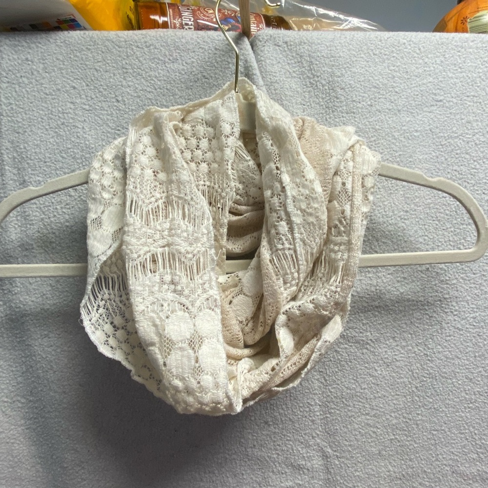 Infinity scarf